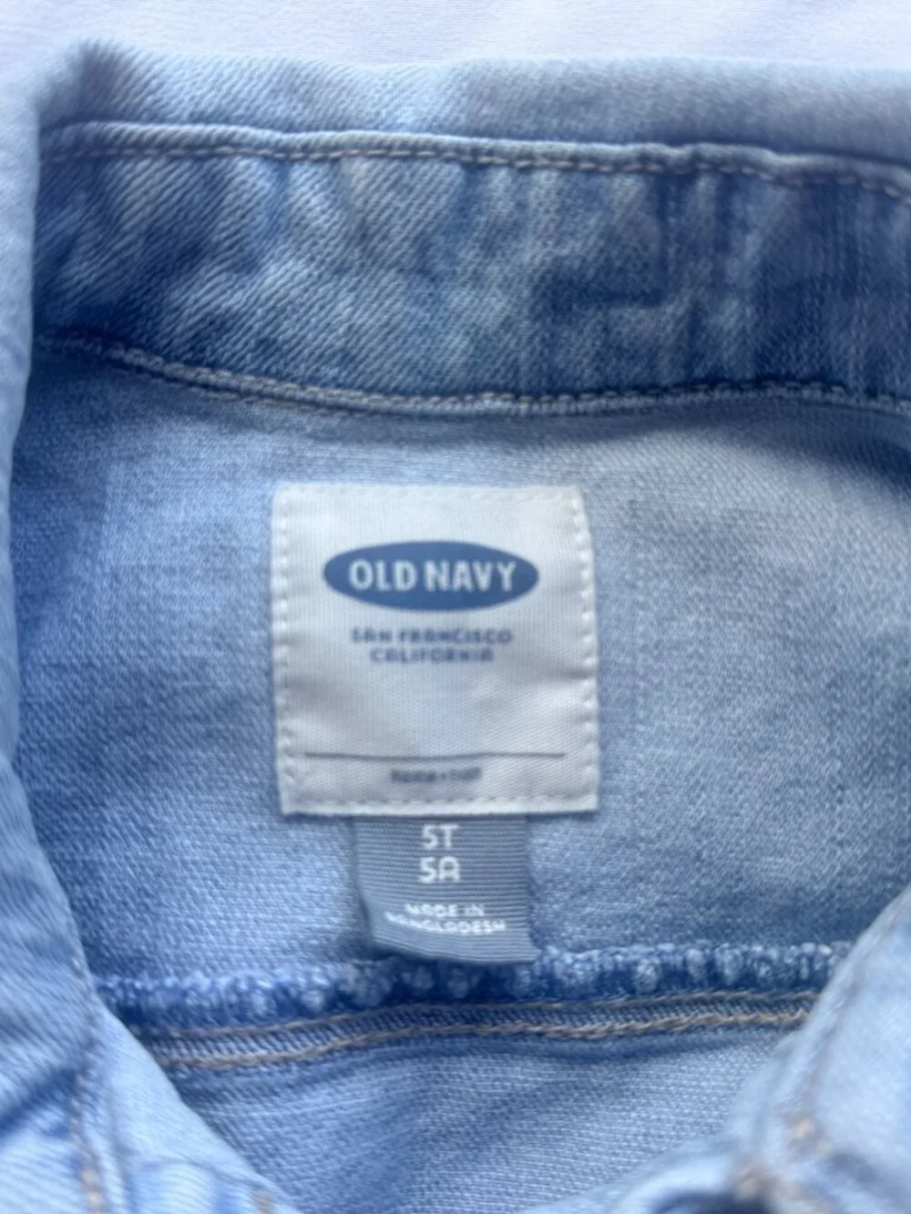 Old Navy light wash denim jacket, kids size 5T